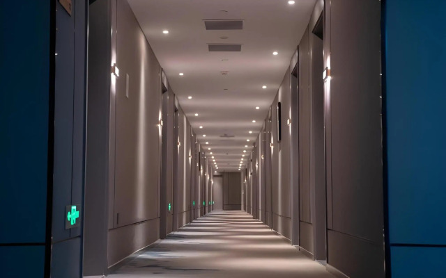 Homeinn Selected Hotel (Nanjing Railway Station Yuqiao Commercial Plaza)