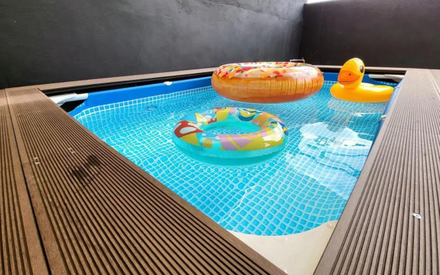 Eisya Guest House With Pool