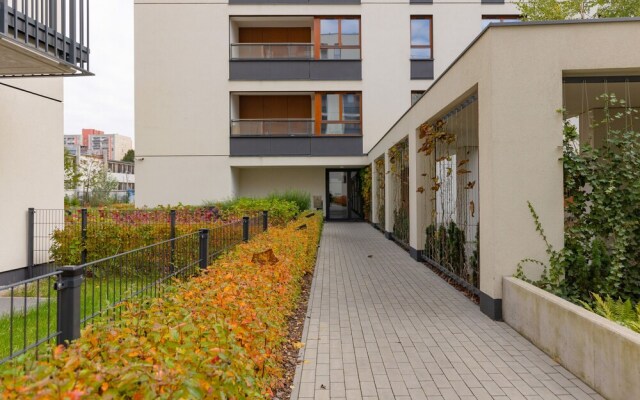 Warsaw Two-bedroom Apartment by Renters