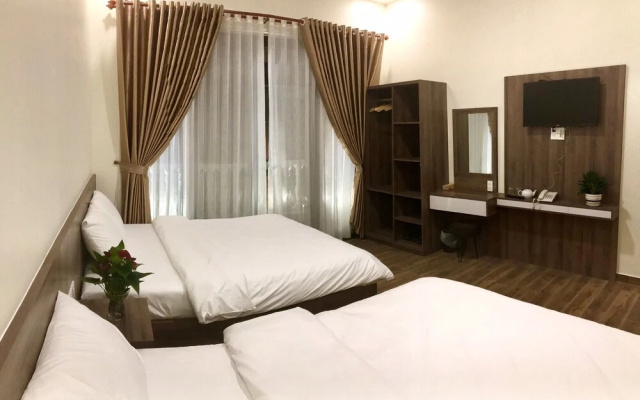 Cozy Hotel