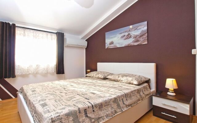 Apartment 1436