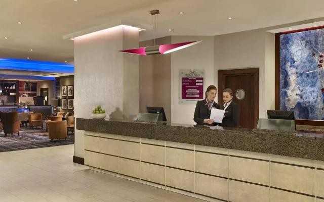 Crowne Plaza London - Gatwick Airport