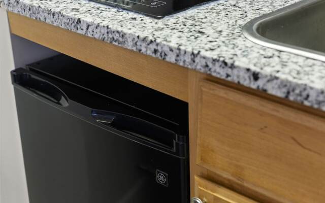 Lakeview Golf Retreat 1BDR Condo 5057