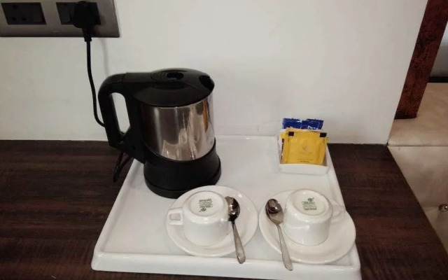 Tanishq Resorts & Restaurant