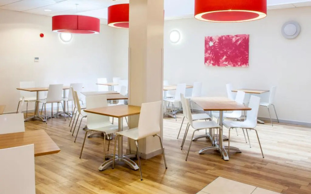 Travelodge London Ealing