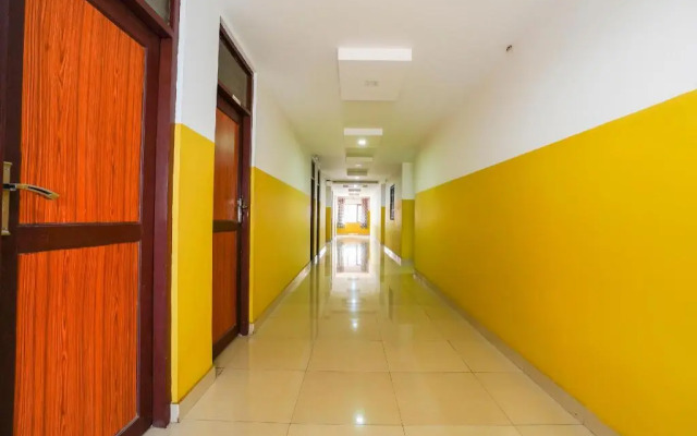 R K Residency by OYO Rooms