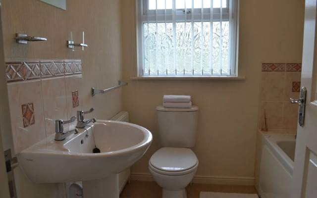 Thornbury Holiday Park