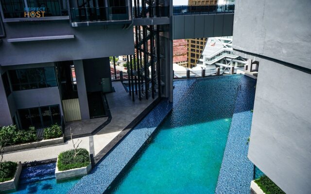 Imperio Residence Seafront by Perfect Host