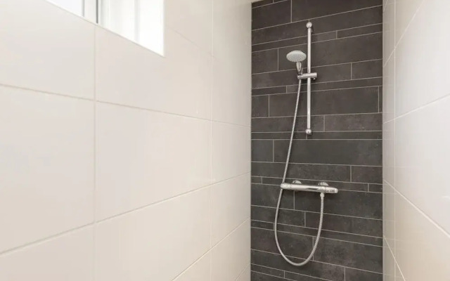 Canal-side Bungalow Stay