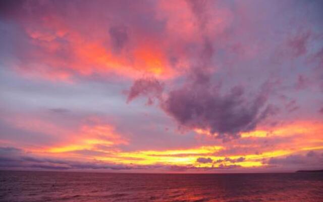 Blitz Beach House Oceanside Suite