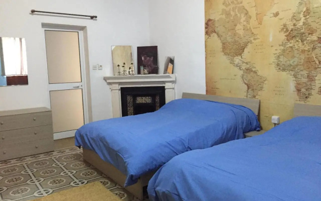 Sunrise Apartment