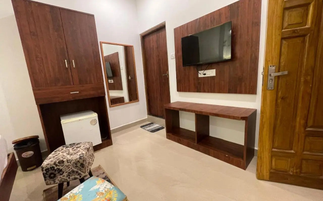 RJ-14 Guest House