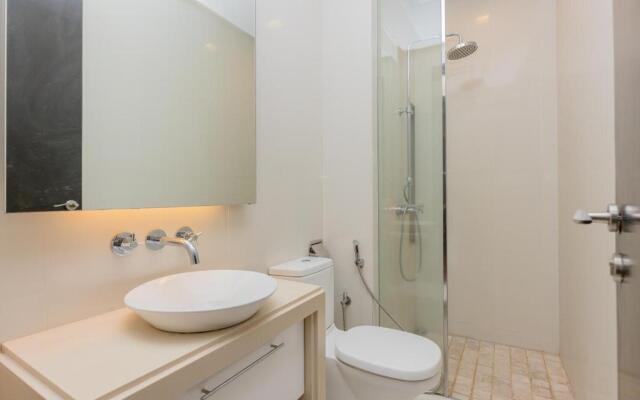 Straits Quay Waterside Suites