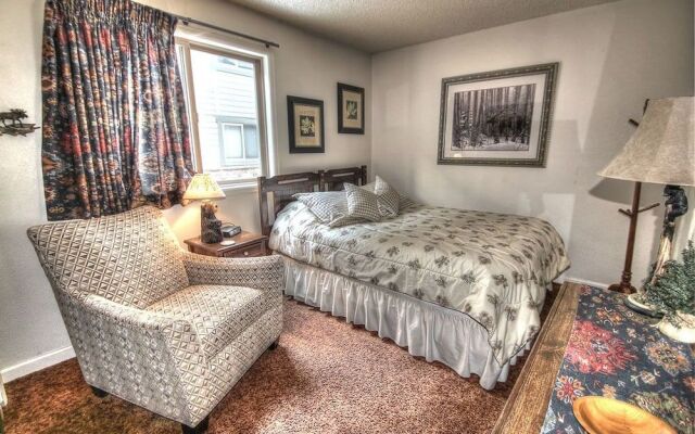 Powder Ridge 108 2 Bedroom Condo by RedAwning