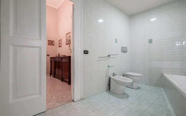 Via Correra 46 in Napoli