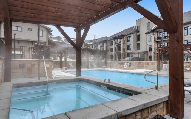 Blackstone By Lespri Management