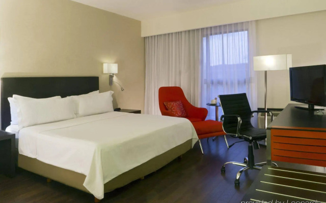 Fiesta Inn Leon