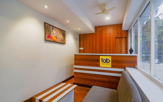 FabHotel Frenotel - Madhapur