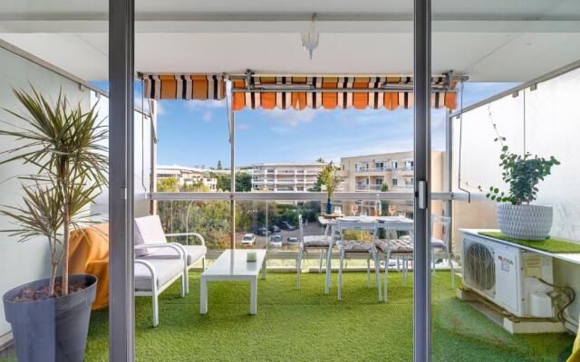 Joli grand appartement terrasse lit 180X200 vue mer 10min plages