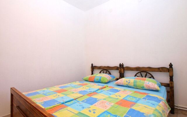 Apartments Bubamara 1398