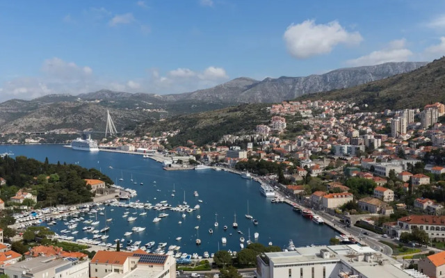 Apartment Super Marijo - Two-bedroom Apartment With Sea View