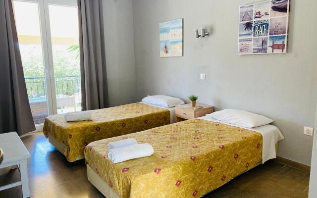 Olive Grove Poolside Apartments