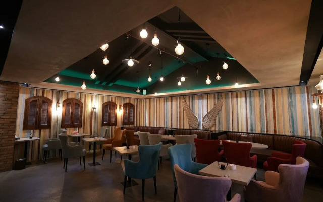Palm Boutique Hotel