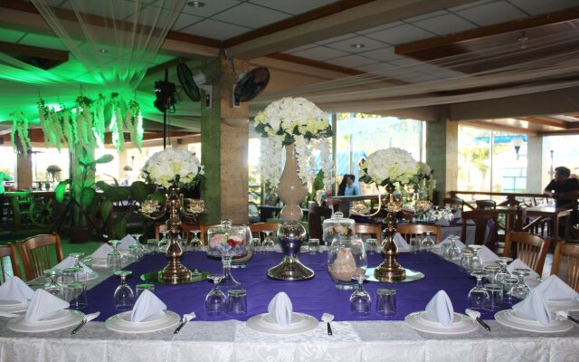 Puerto de San Juan Beach Resort Hotel