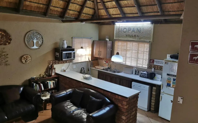 Mopani Villa