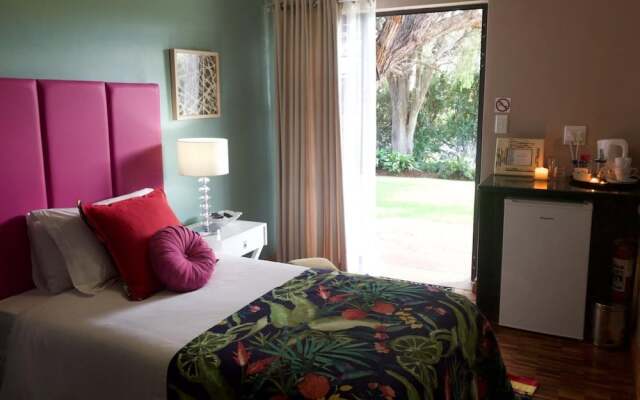 The Hedge Guesthouse