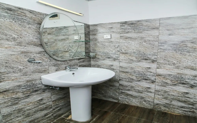 OYO 251 Milton Beach Resort