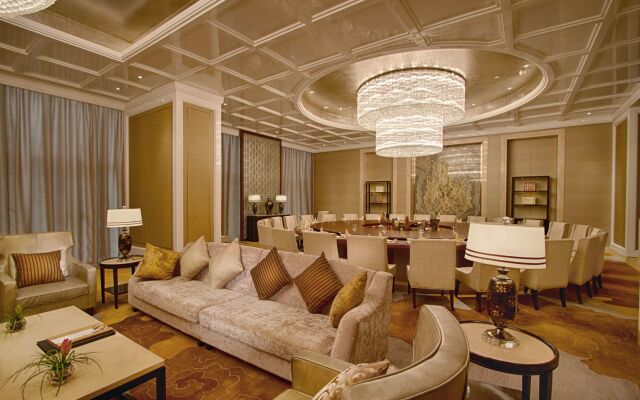 DoubleTree by Hilton Hotel Heyuan