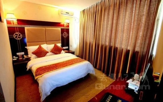 Xingyi Yike Hotel