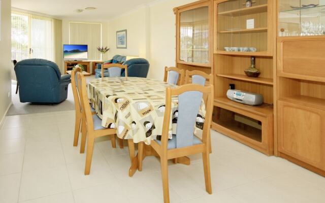 Magnus Pines, Unit 10/52 Magnus Street