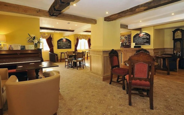 The George Hotel