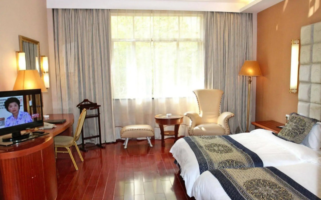 Wuyi Garden Hotel