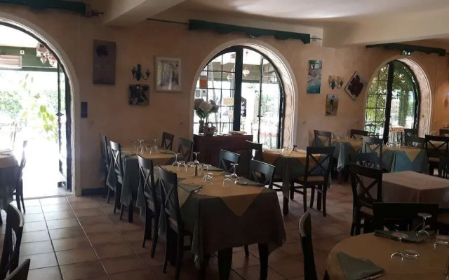 Auberge Les Arômes