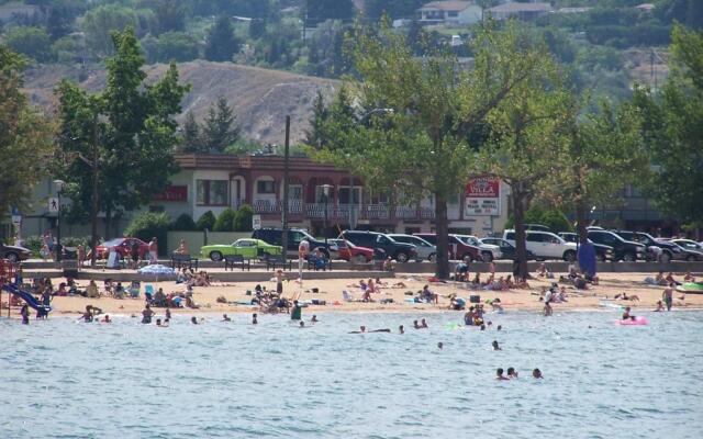 hotelImage