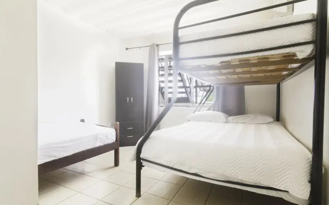 Js -14b 6 Bedroom Home