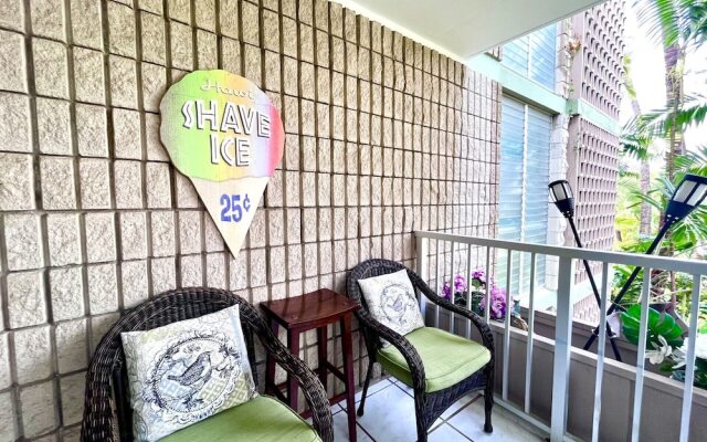 Tiki Ali'i Retreat Breathtaking Island Views