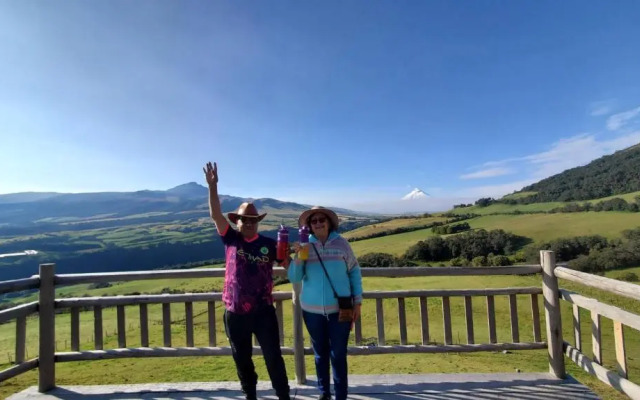 Balcon Al Cotopaxi Hosteria