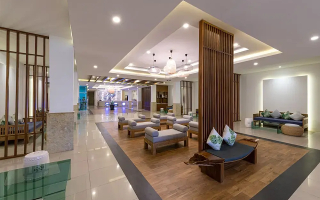 Blue Beach Grand Resort and Spa - Resort in Rawai - Photo 2