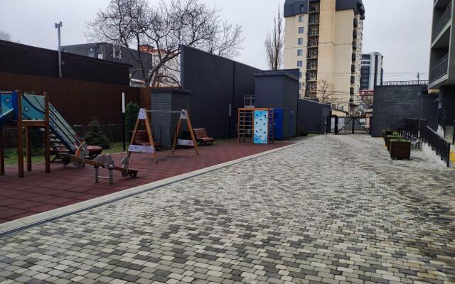 Наши квартиры на переулке Доломановский 82