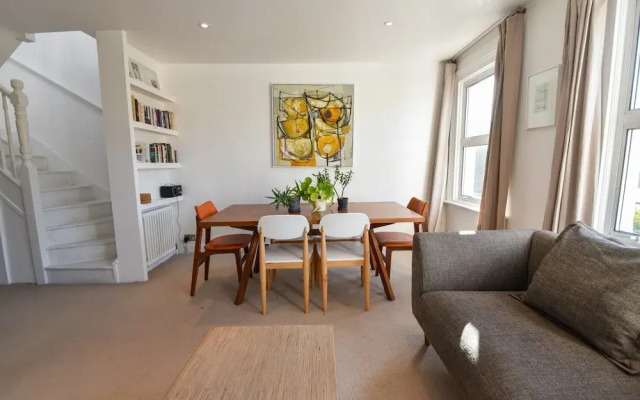 2 Bedroom Apartment in Vauxhall