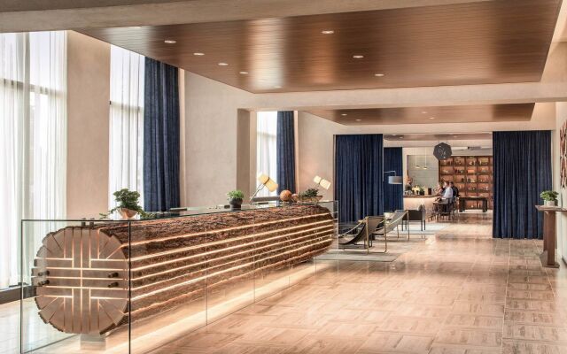 the DOUGLAS, Autograph Collection