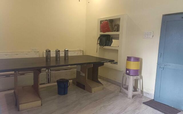 POP 80567 H Sk Hotel Restaurant