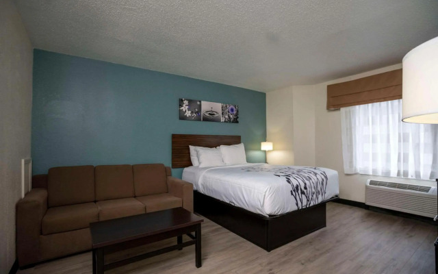 Sleep Inn Near Outlets