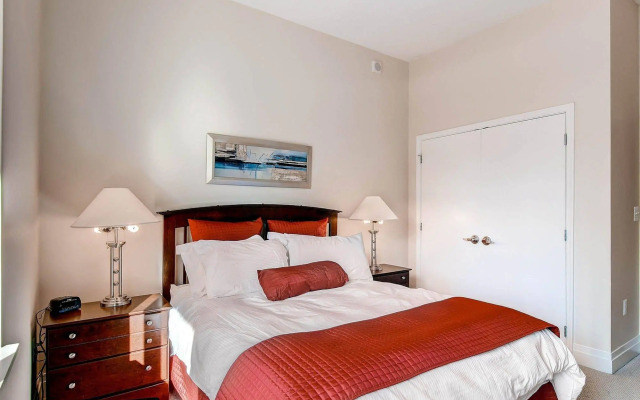 Global Luxury Suites at Castro Street