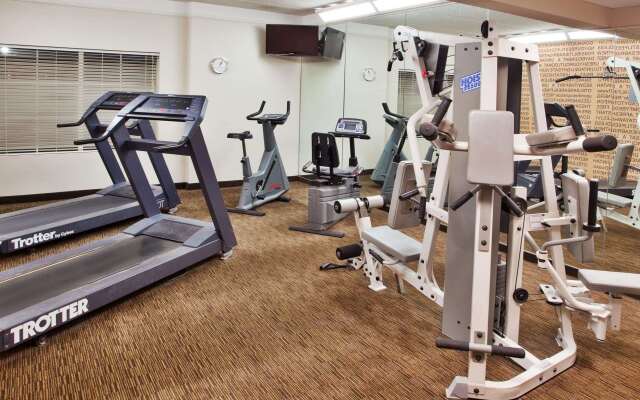 La Quinta Inn & Suites by Wyndham Greenville Haywood