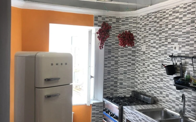 H Hostel Friendly Accommodation